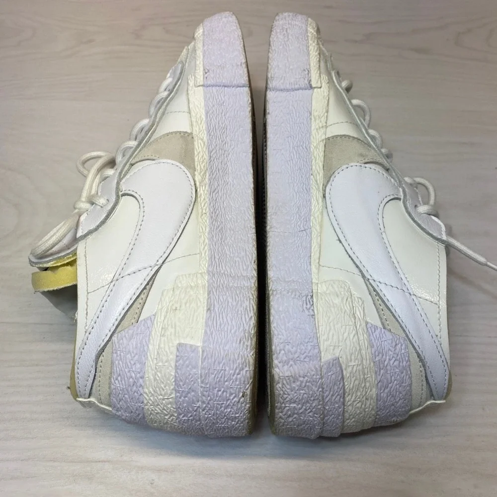 Nike Mens 10 Blazer Low Sacai White Patent Leather DM6443-100 Sneaker Streetwear